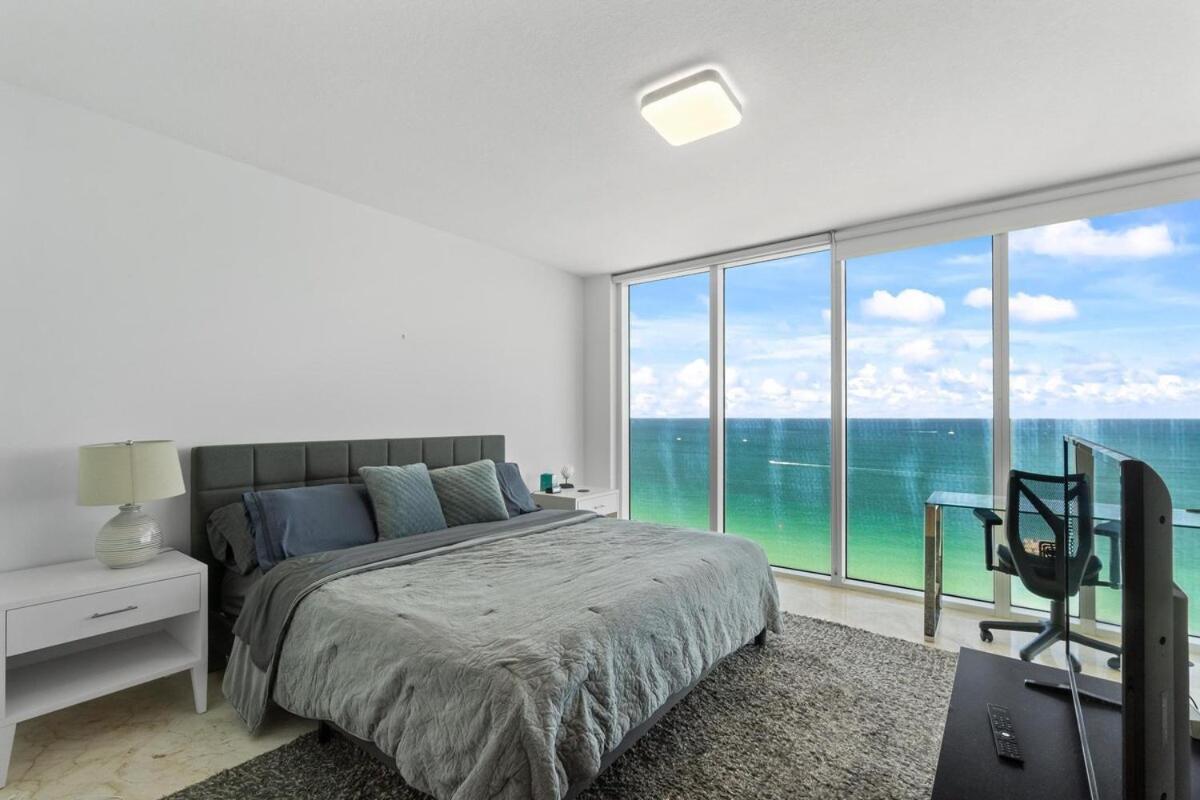 Luxury 2-Bedrooms Oceanfront Condo In Sunny Isles Sunny Isles Beach Eksteriør billede