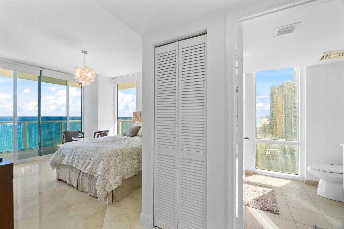 Luxury 2-Bedrooms Oceanfront Condo In Sunny Isles Sunny Isles Beach Eksteriør billede