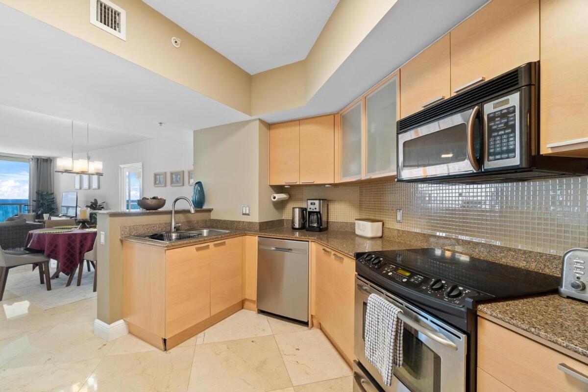 Luxury 2-Bedrooms Oceanfront Condo In Sunny Isles Sunny Isles Beach Eksteriør billede